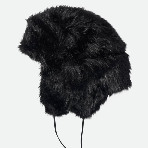 NWOT H&M Black Faux Fur Quilted Trapper Hat - Picture 2 of 2